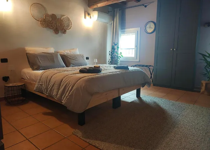 فندق مبيت وإفطار Casa Jolanda 3*