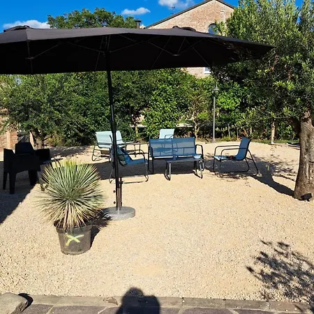 住宿加早餐酒店 Casa Jolanda Iolanda di Savoia