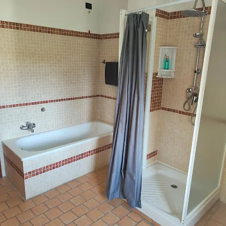 Casa Jolanda 3*