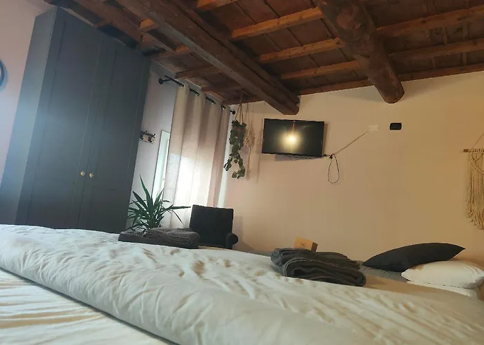 Casa Jolanda 3* Iolanda di Savoia